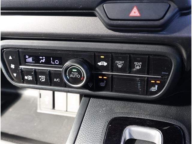 HONDA N BOX CUSTOM 2023 Image 31