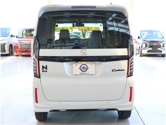 HONDA N BOX CUSTOM 2023 Image 31