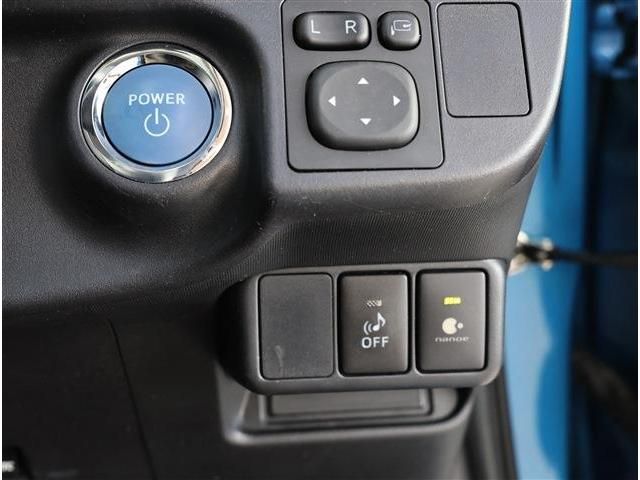 TOYOTA AQUA 2015 Image 31