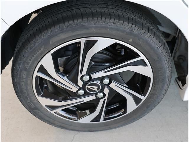 DAIHATSU TANTO CUSTOM 2021 Image 31