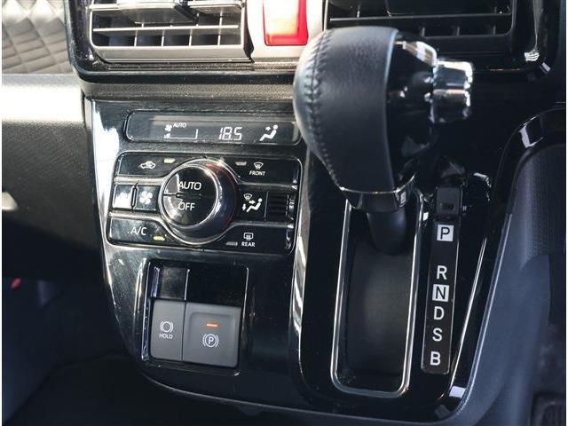 DAIHATSU TANTO CUSTOM 2021 Image 31