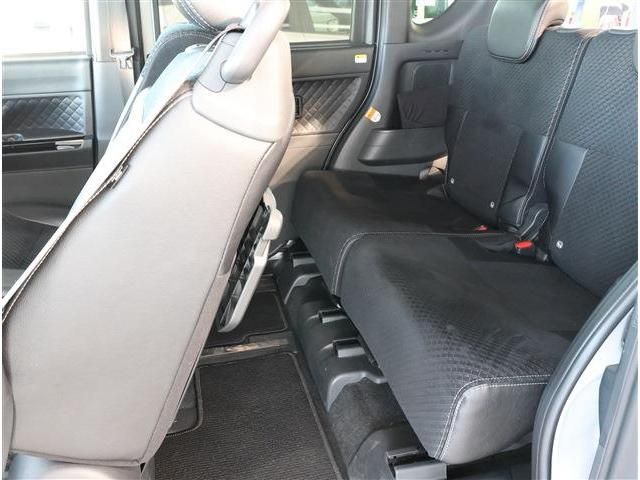 DAIHATSU TANTO CUSTOM 2021 Image 31