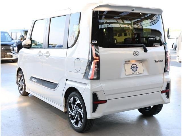 DAIHATSU TANTO CUSTOM 2021 Image 31