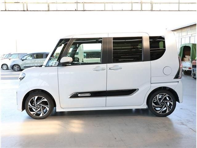 DAIHATSU TANTO CUSTOM 2021 Image 31