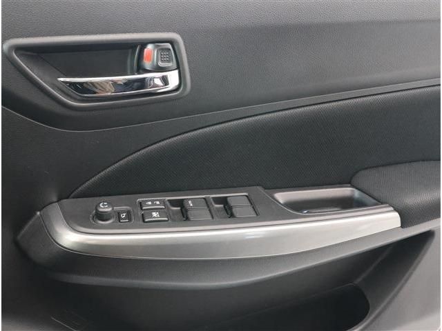 SUZUKI SWIFT 2017 Image 31