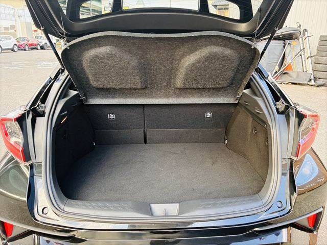 TOYOTA C-HR 2016 Image 31