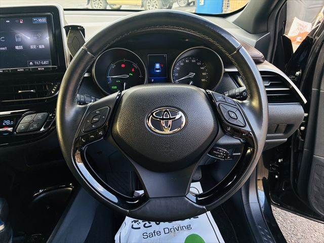 TOYOTA C-HR 2016 Image 31