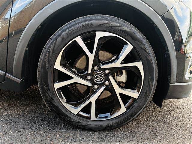 TOYOTA C-HR 2016 Image 31