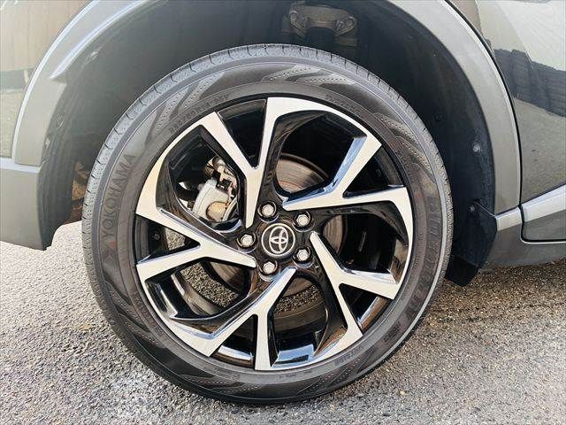 TOYOTA C-HR 2016 Image 31