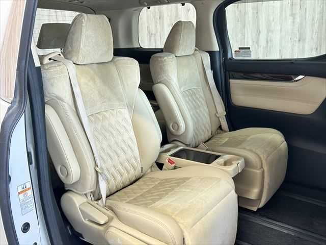 TOYOTA ALPHARD 2017 Image 31