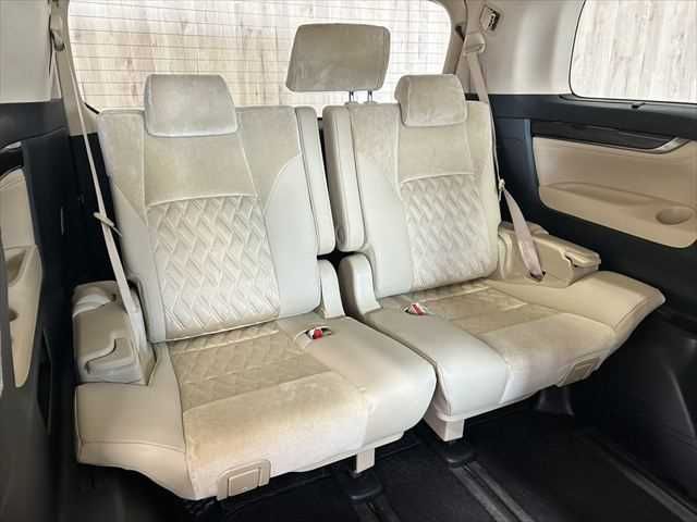 TOYOTA ALPHARD 2017 Image 31