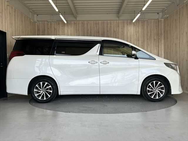 TOYOTA ALPHARD 2017 Image 31