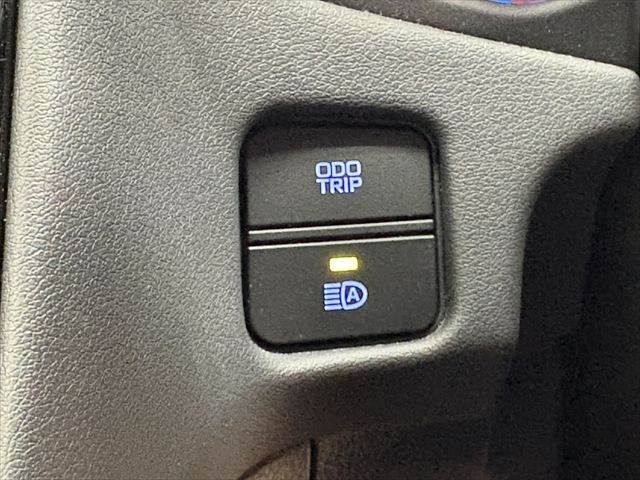 TOYOTA CROWN SEDAN HYBRID 2019 Image 31