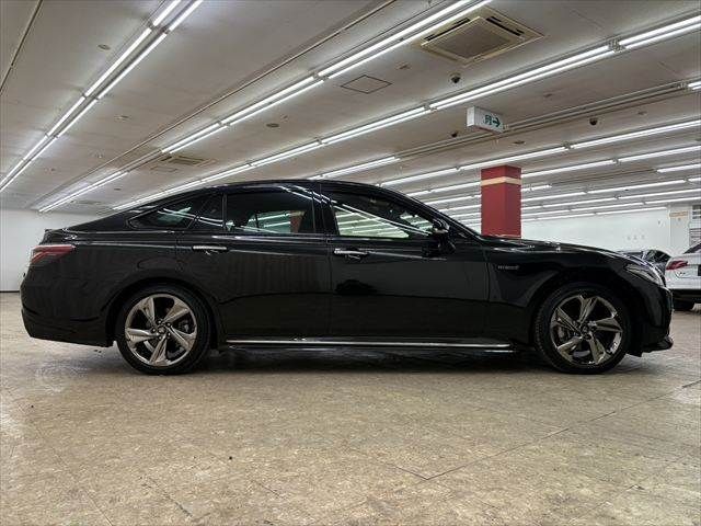 TOYOTA CROWN SEDAN HYBRID 2019 Image 31