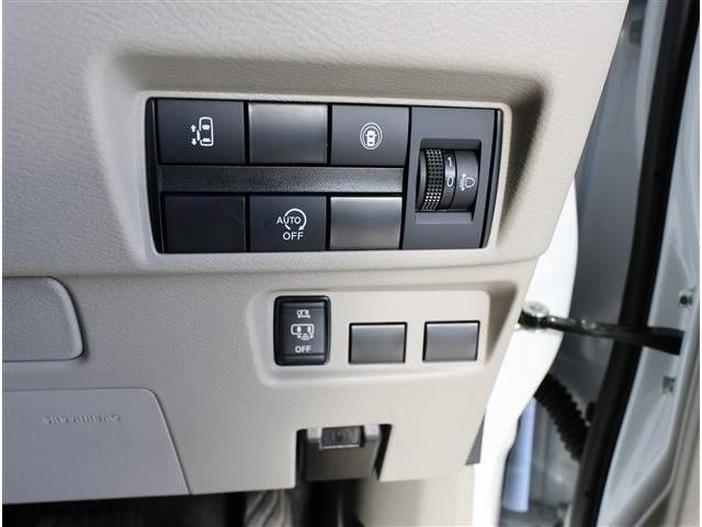 NISSAN ROOX 2023 Image 31