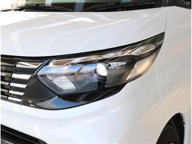 NISSAN ROOX 2023 Image 31