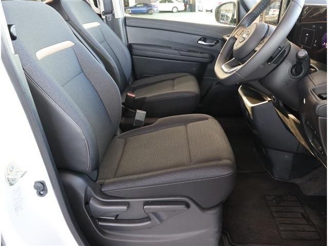 NISSAN SERENA  WG 2025 Image 31