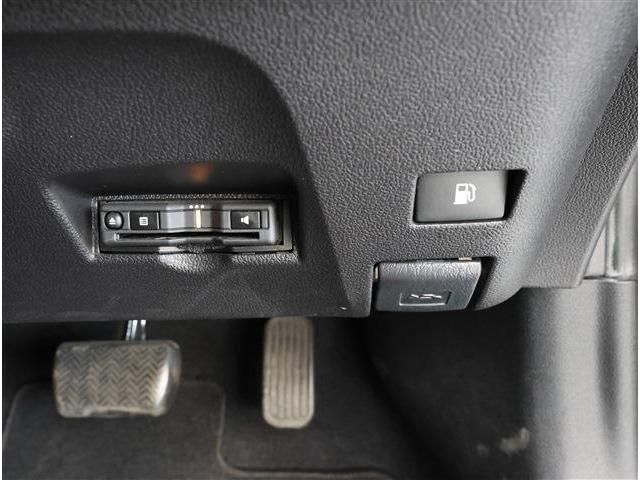 TOYOTA PRIUS 2020 Image 31