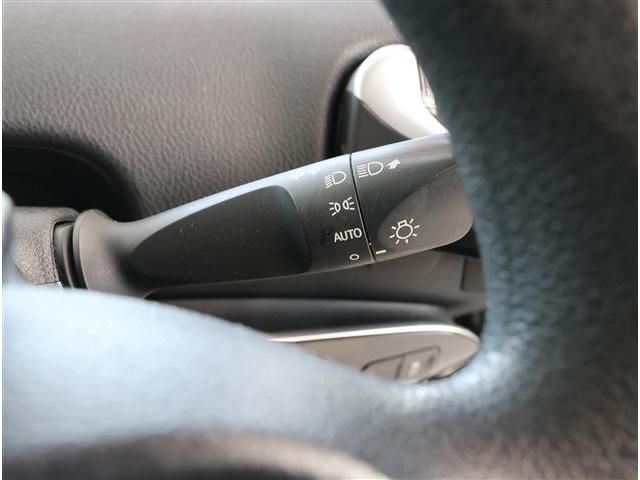 TOYOTA PRIUS 2020 Image 31