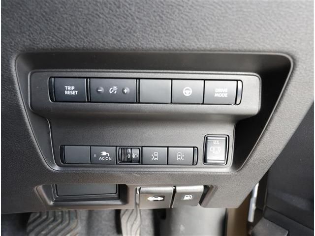 NISSAN SERENA  WG 4WD 2025 Image 31