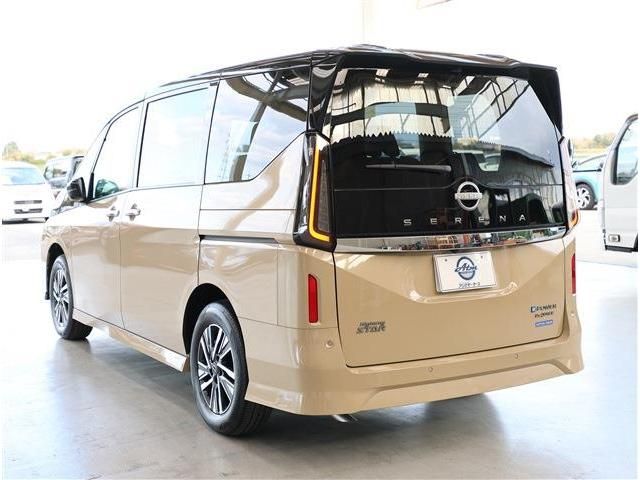 NISSAN SERENA  WG 4WD 2025 Image 31