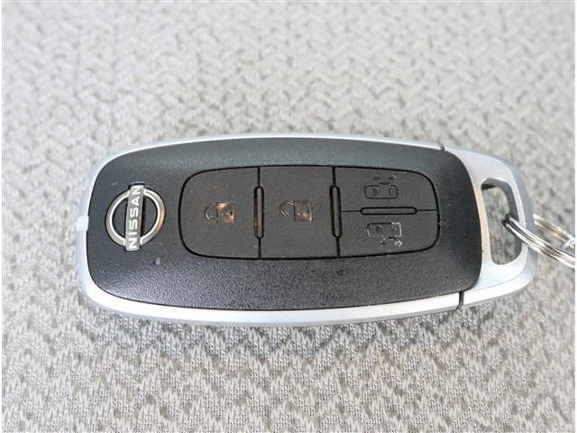 NISSAN ROOX 2023 Image 31