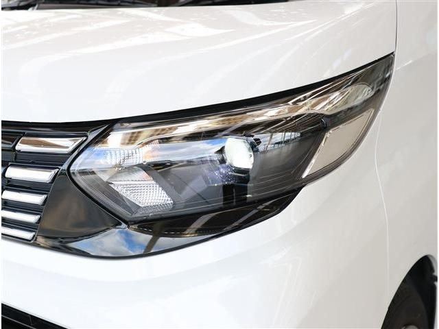 NISSAN ROOX 2023 Image 31