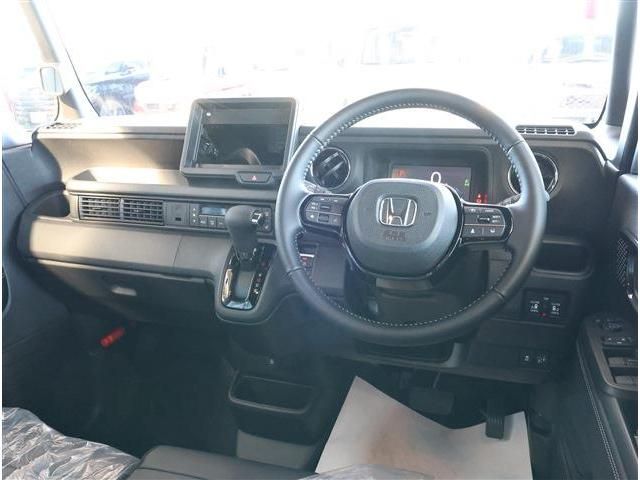 HONDA N BOX CUSTOM 2025 Image 31