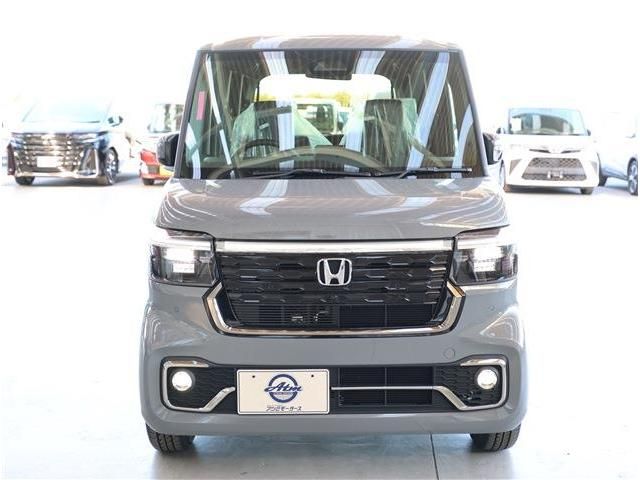 HONDA N BOX CUSTOM 2025 Image 31
