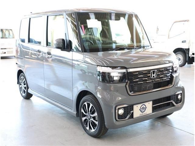 HONDA N BOX CUSTOM 2025 Image 31