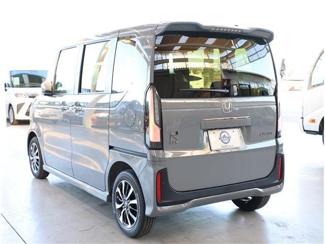 HONDA N BOX CUSTOM 2025 Image 31