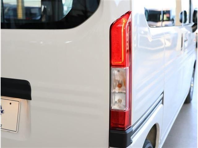 HONDA N-VAN 2025 Image 31