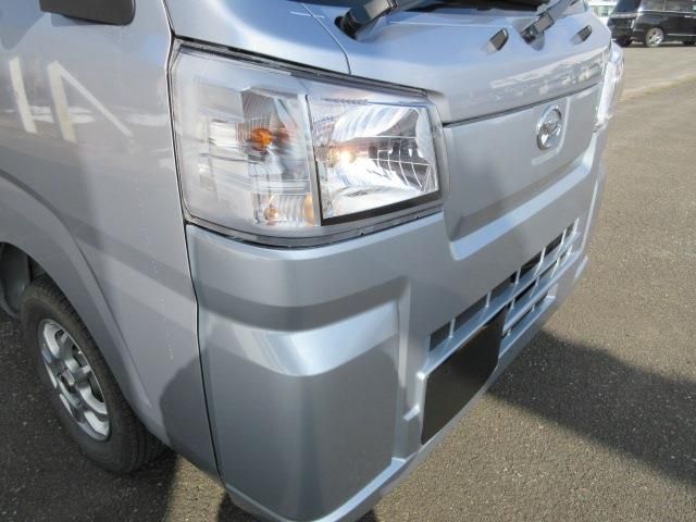 DAIHATSU HIJET TRUCK 4WD 2023 Image 31