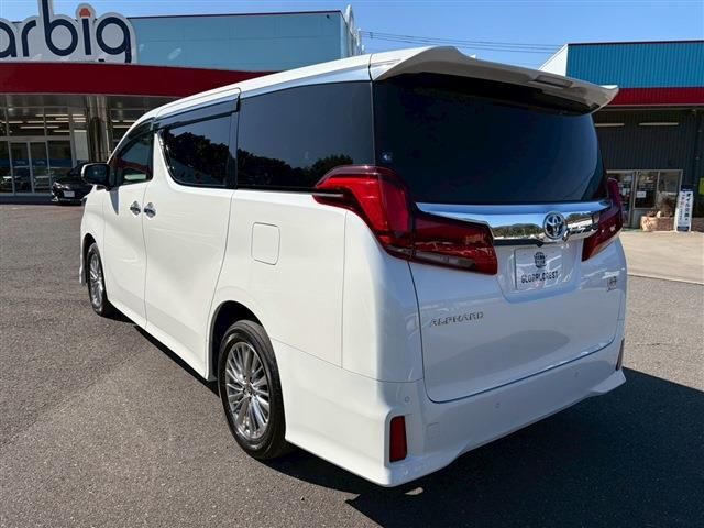 TOYOTA ALPHARD HYBRID 4WD 2022 Image 31