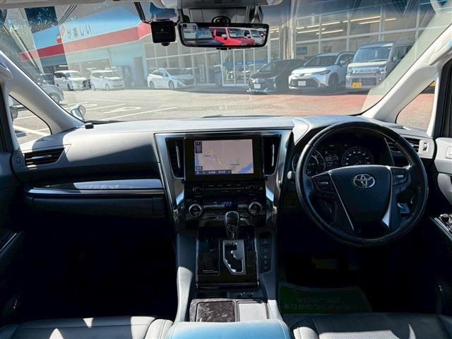 TOYOTA ALPHARD HYBRID 4WD 2022 Image 31
