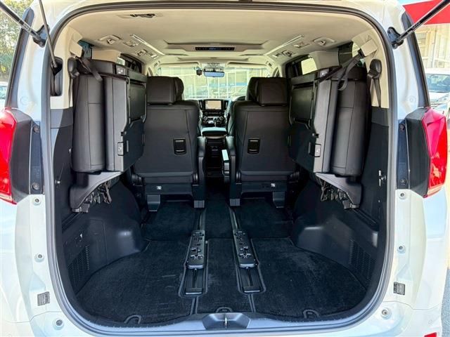 TOYOTA ALPHARD HYBRID 4WD 2022 Image 31