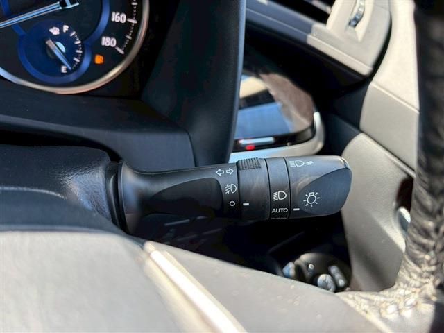 TOYOTA ALPHARD HYBRID 4WD 2022 Image 31