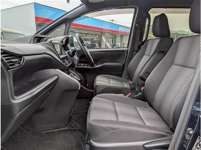 TOYOTA VOXY 2020 Image 31