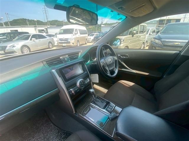 TOYOTA MARK X 2014 Image 31