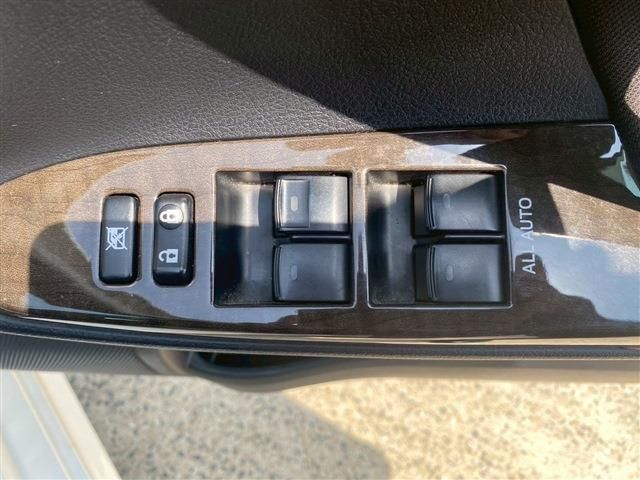 TOYOTA MARK X 2014 Image 31