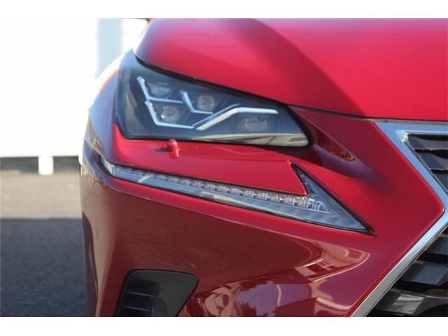 TOYOTA LEXUS NX300 2017 Image 31