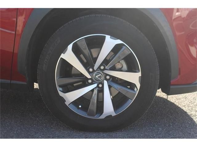 TOYOTA LEXUS NX300 2017 Image 31