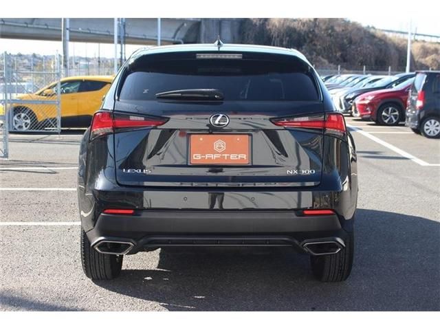 TOYOTA LEXUS NX300 2017 Image 31