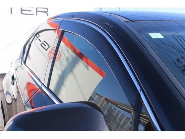 TOYOTA LEXUS NX300 2017 Image 31