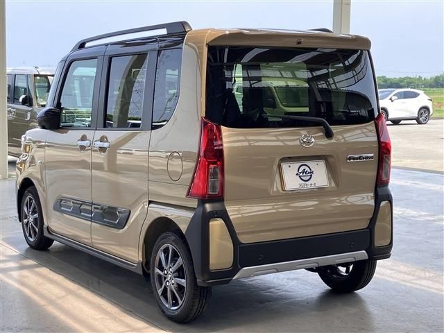 DAIHATSU TANTO FAN CROSS 2025 Image 31