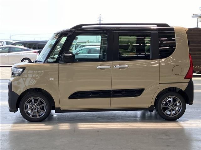 DAIHATSU TANTO FAN CROSS 2025 Image 31
