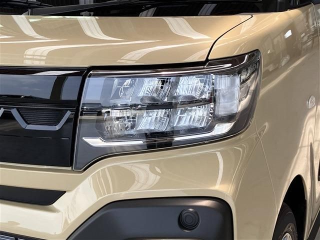 DAIHATSU TANTO FAN CROSS 2025 Image 31