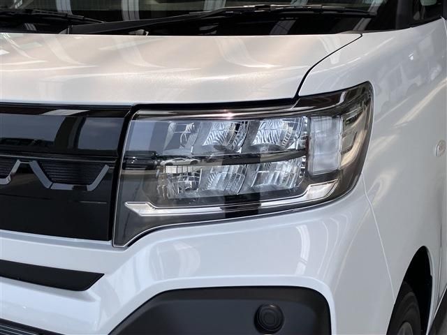 DAIHATSU TANTO FAN CROSS 2025 Image 31