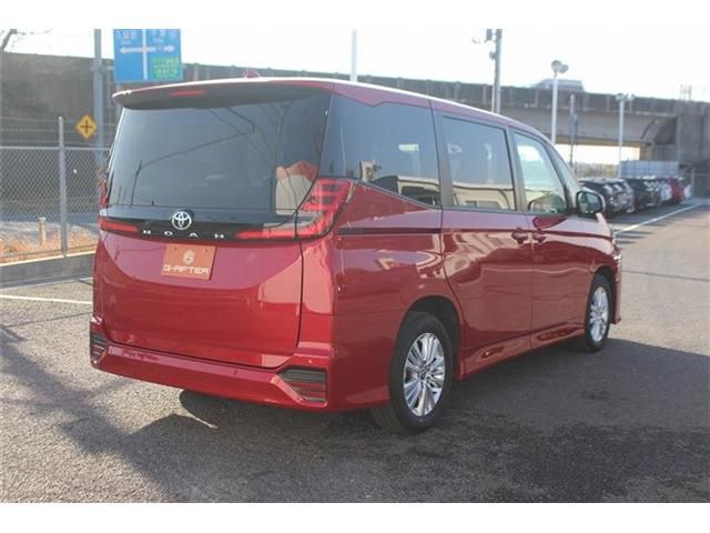 TOYOTA NOAH 2022 Image 31
