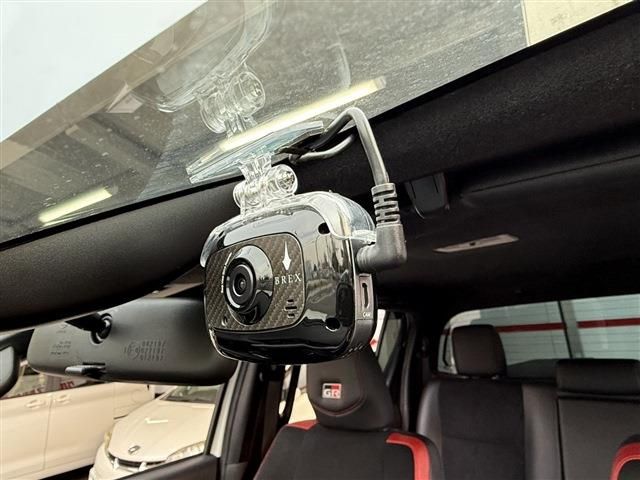 TOYOTA HILUX 4WD 2022 Image 31